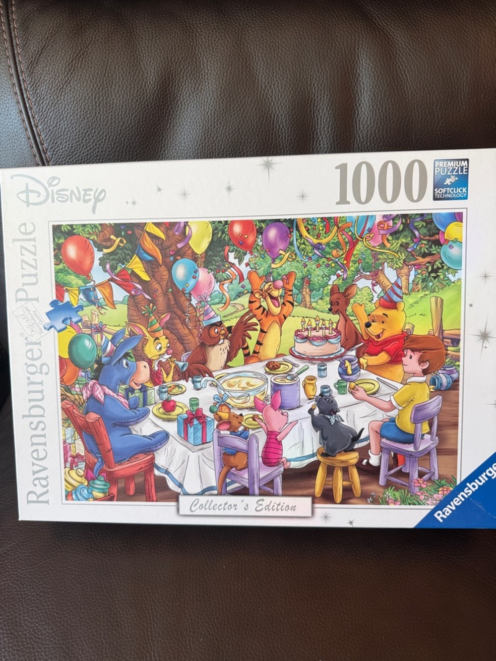 Disney Ravensburger Winnie the Pooh jigsaw puzzle.   Complete. 1000 pieces